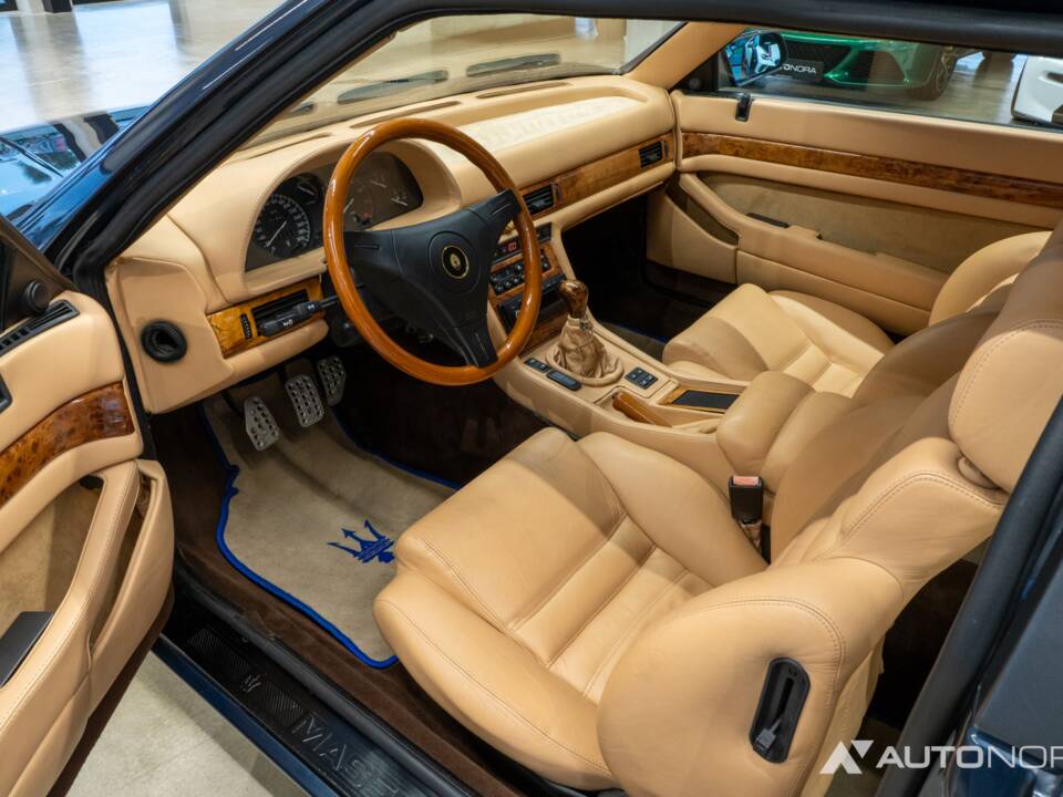 Bild 35/47 von Maserati Ghibli 2.8 (1997)