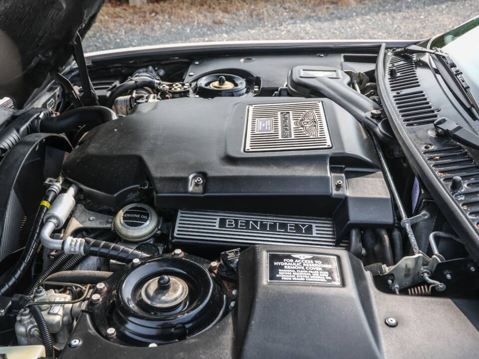 Image 25/49 de Bentley Continental R (2003)
