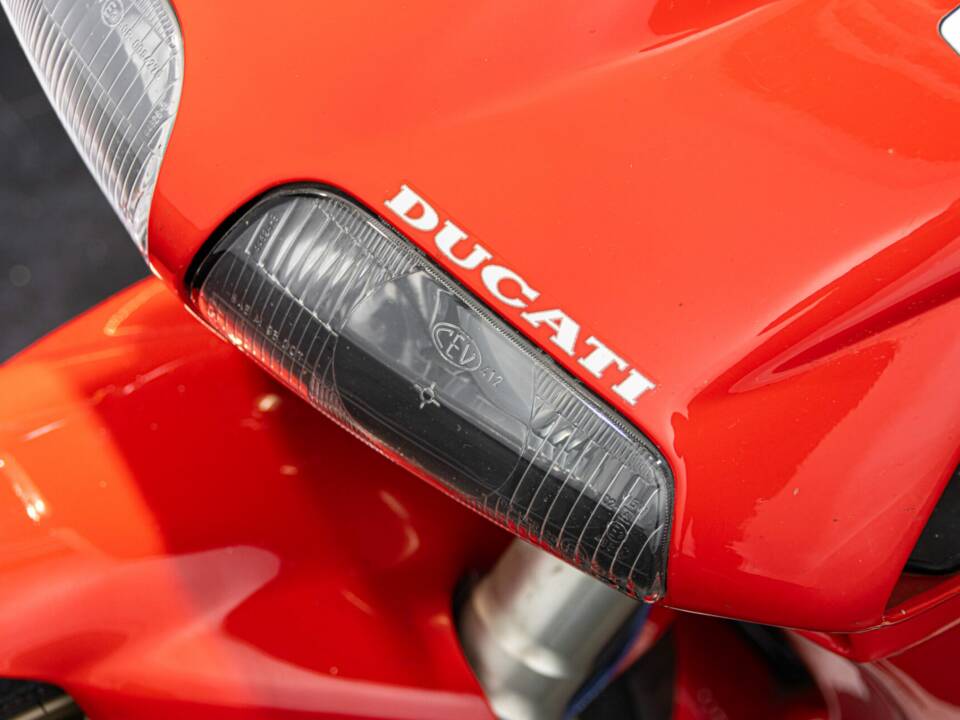 Immagine 12/50 di Ducati DUMMY (1997)