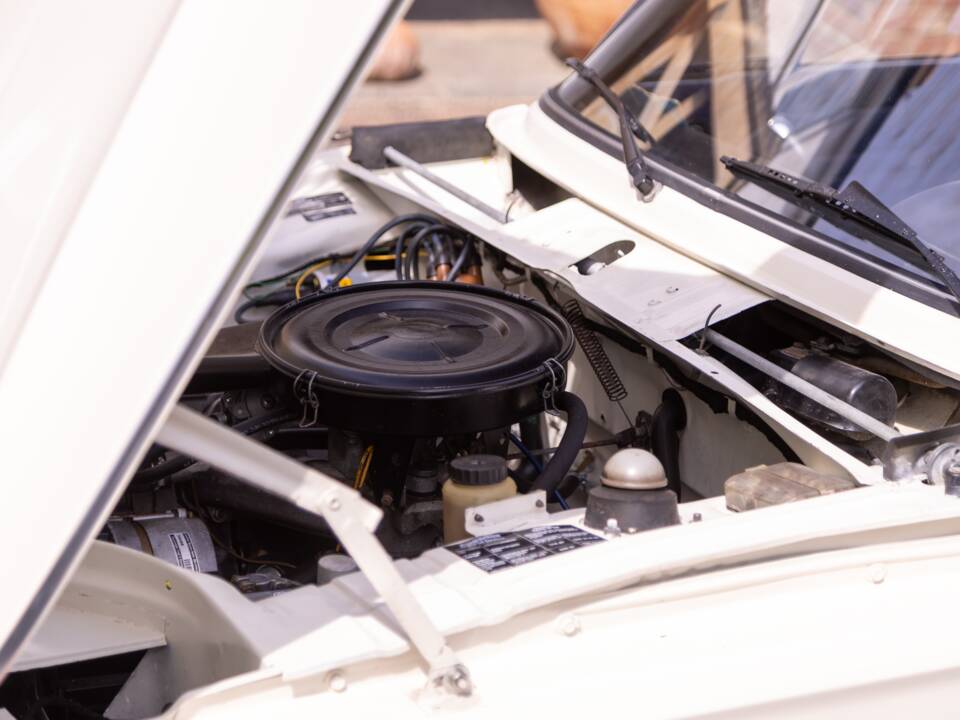 Imagen 49/50 de BMW 1802 (1975)