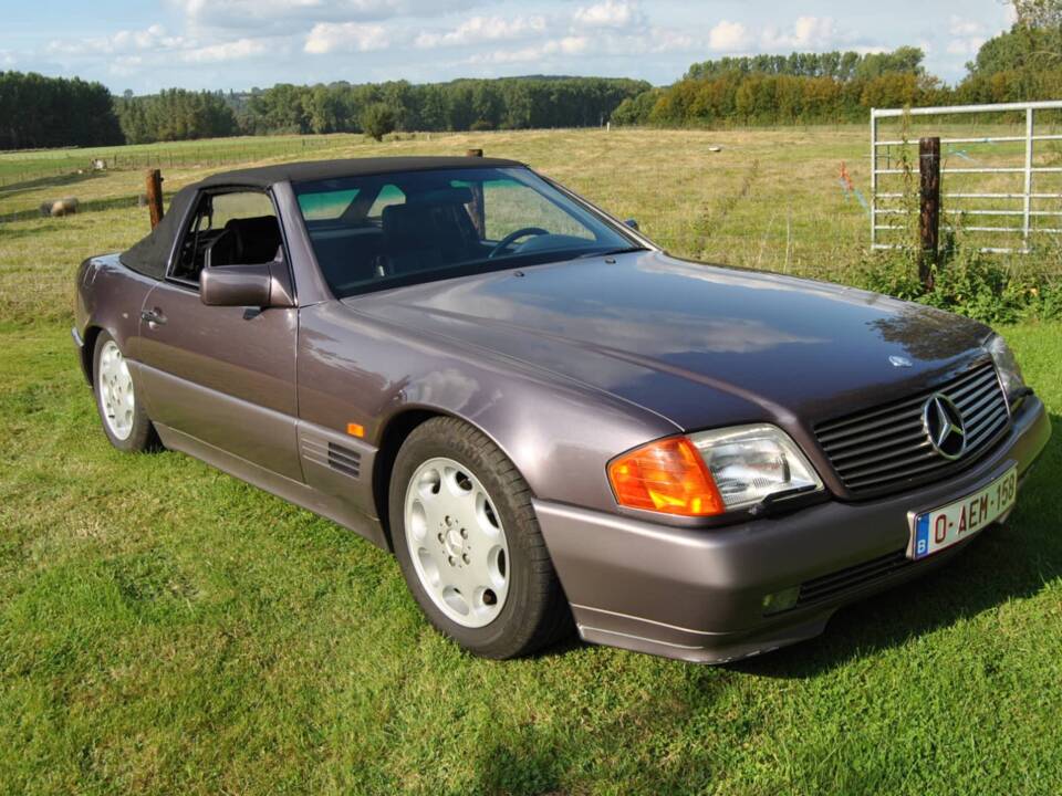 Image 6/8 de Mercedes-Benz 300 SL (1993)