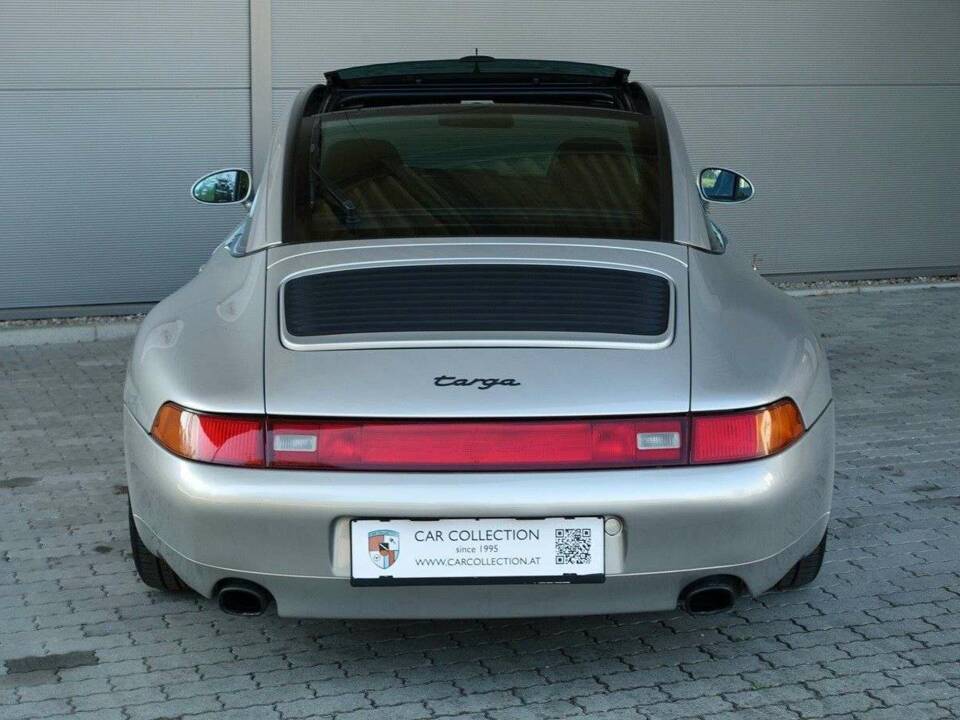 Imagen 14/20 de Porsche 911 Carrera 4 (1996)