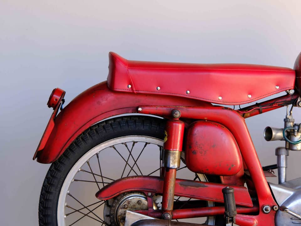 Image 12/83 of MV Agusta 175 CS Sport Disco Volante (1955)