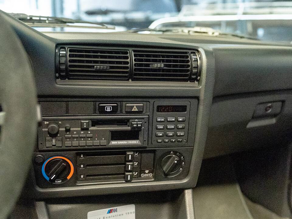 Bild 18/34 von BMW M3 Sport Evo (1990)