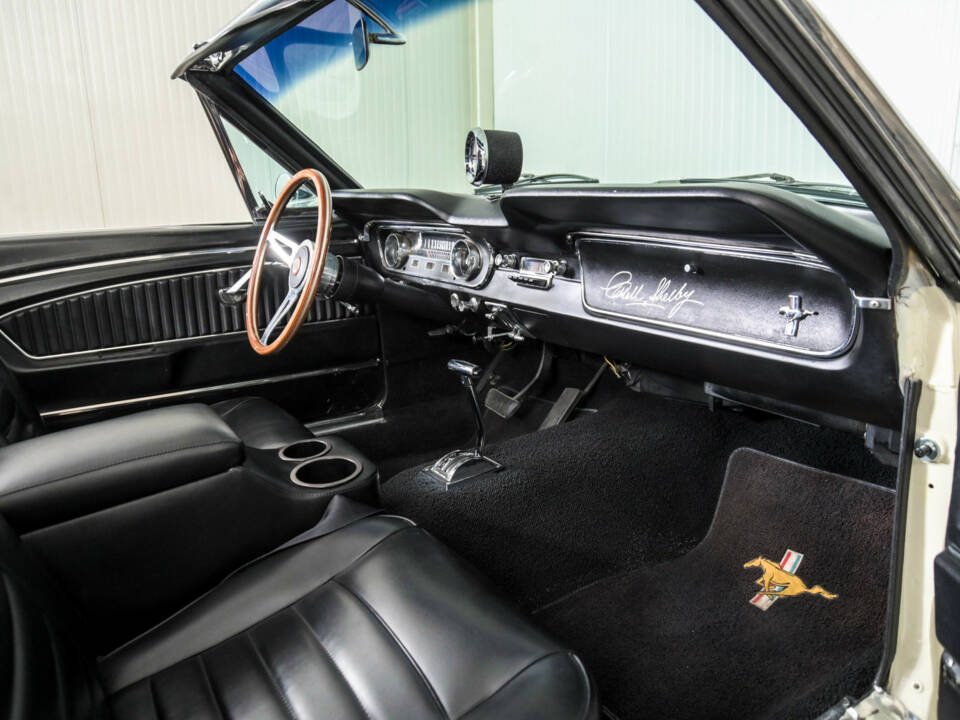 Immagine 12/50 di Ford Mustang 289 (1965)