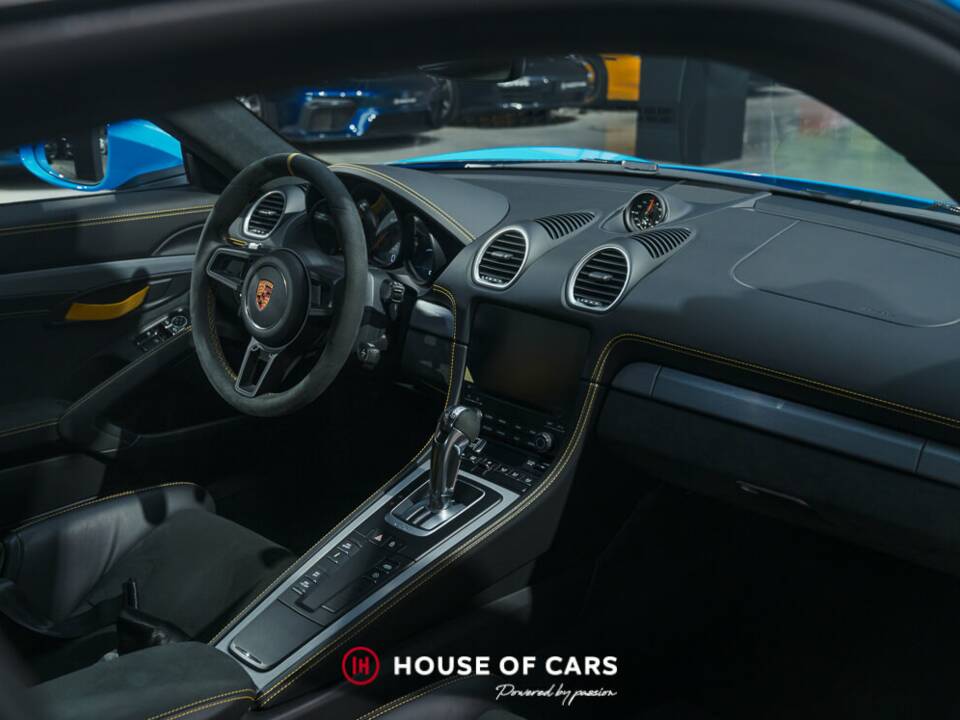 Image 16/23 of Porsche 718 Cayman GT4 Clubsport (2022)
