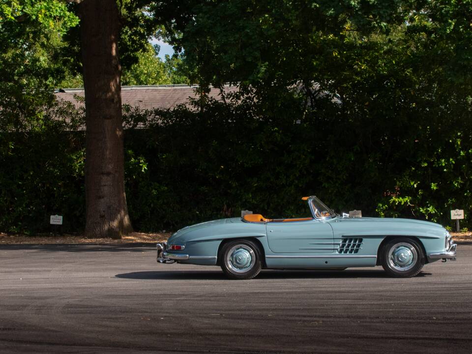 Bild 9/52 von Mercedes-Benz 300 SL Roadster (1957)