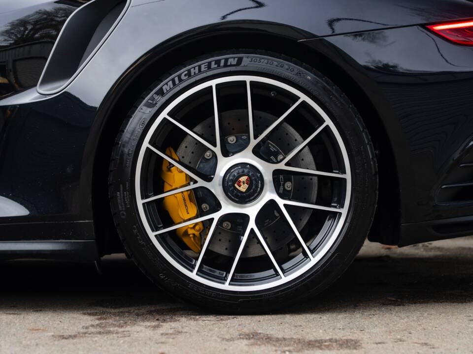 Bild 5/52 von Porsche 911 Turbo S (2017)