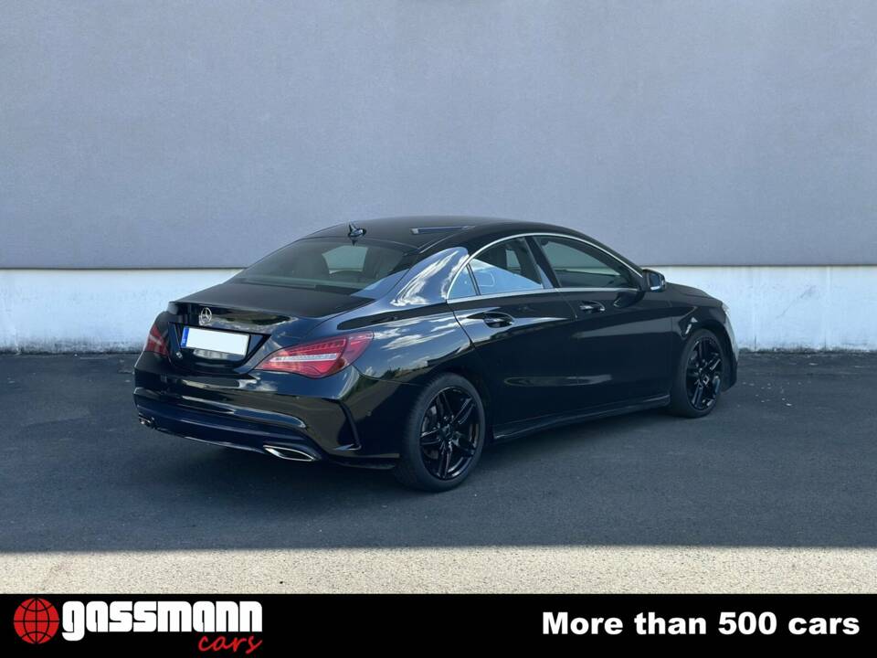Image 6/15 of Mercedes-Benz CLA 220 CDI (2017)
