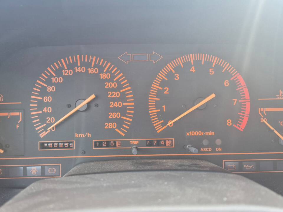 Bild 16/70 von Nissan 300 ZX (1984)