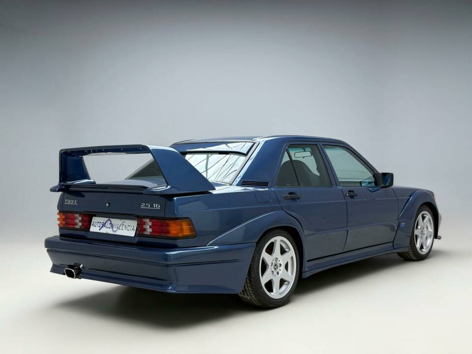 Image 17/28 of Mercedes-Benz C 180 (1994)