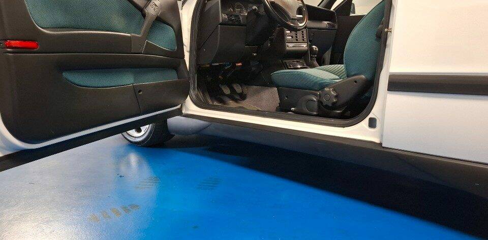 Bild 23/49 von Lancia DELTA HPE 2.0 16V TURBO 3 (1997)