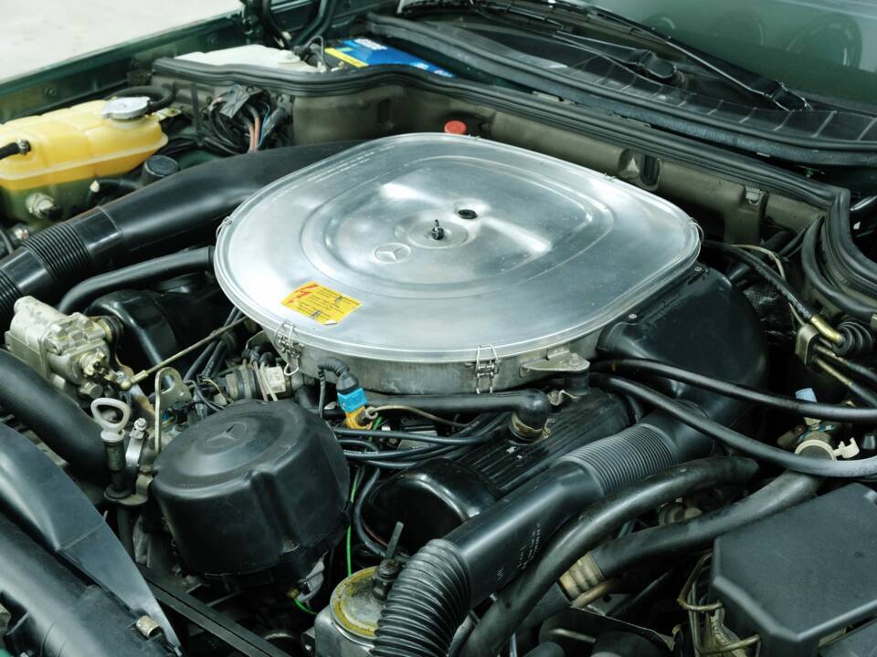 Bild 16/50 von Mercedes-Benz 420 SEL (1990)