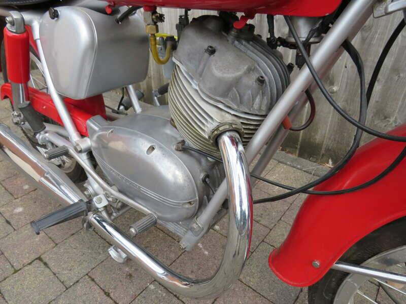 Bild 15/37 von Moto Guzzi Stornello 125 (1962)