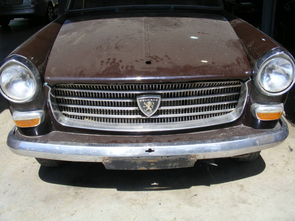 Image 10/20 de Peugeot 404 Break (1970)