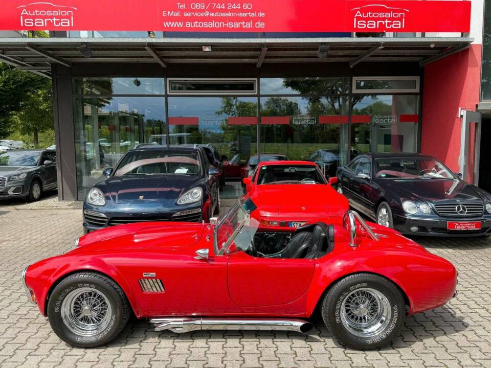 Immagine 2/22 di AC Cobra 289 (1990)