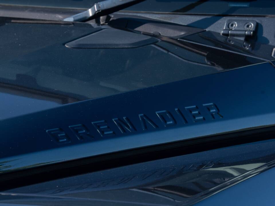 Image 18/50 of INEOS Grenadier Station Wagon Fieldmaster (2023)