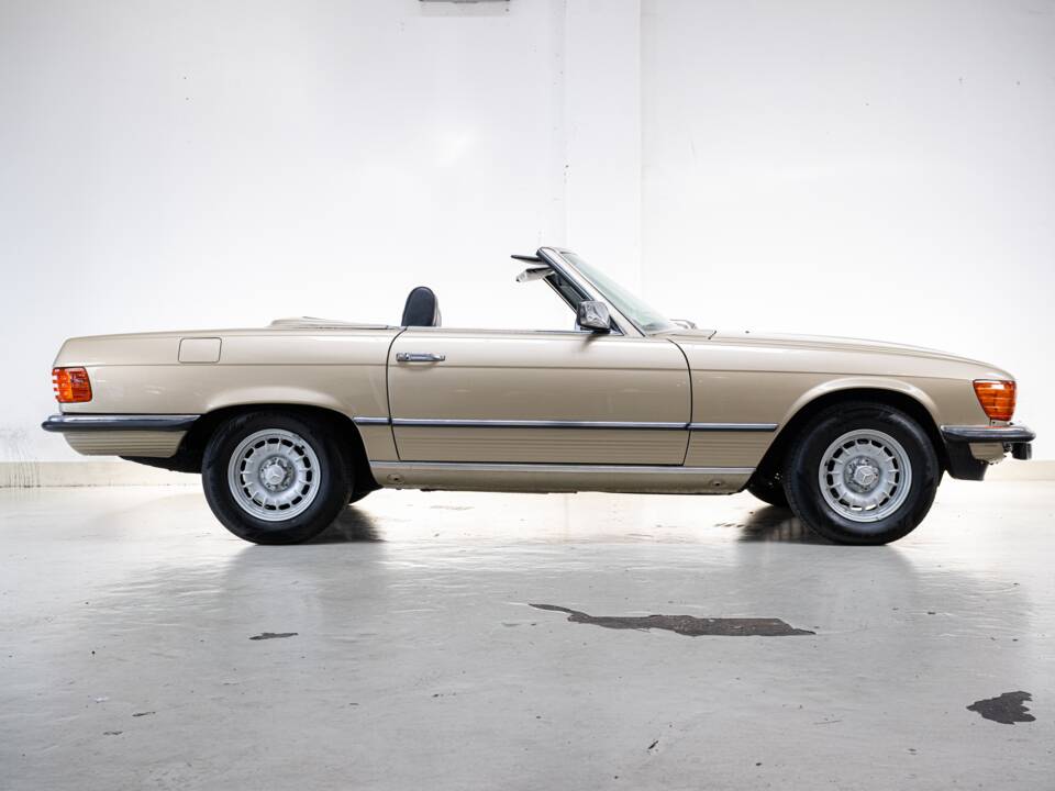 Bild 4/36 von Mercedes-Benz 350 SEL (1978)