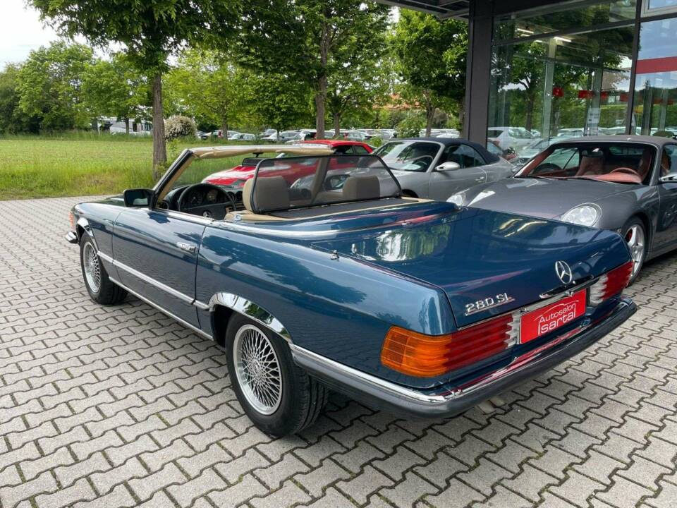 Image 3/19 of Mercedes-Benz 280 SL (1983)