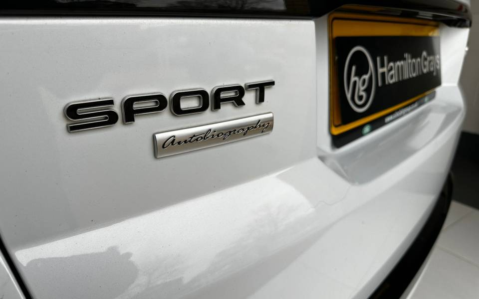 Image 32/49 of Land Rover Range Rover Sport TDV6 (2018)