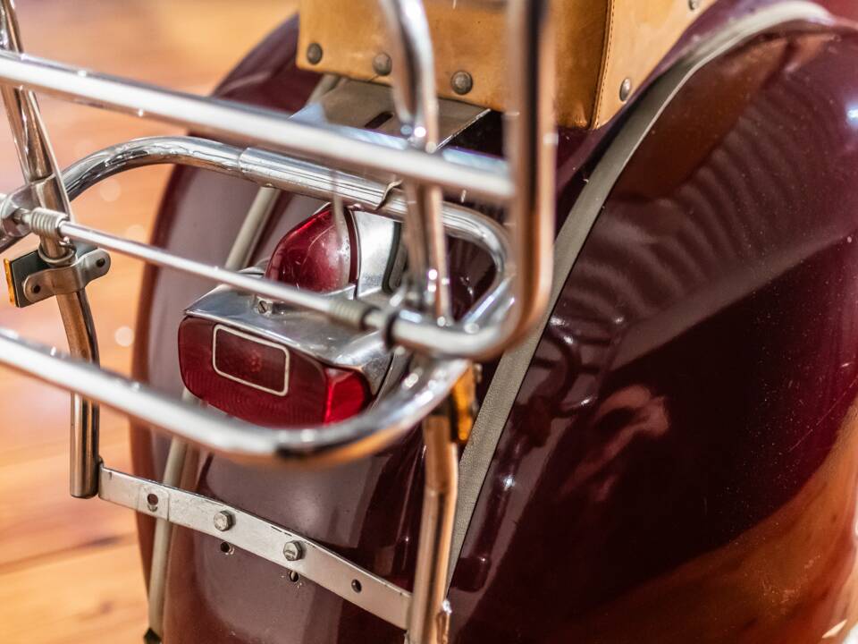 Immagine 7/11 di Piaggio Vespa 150 GS (1961)