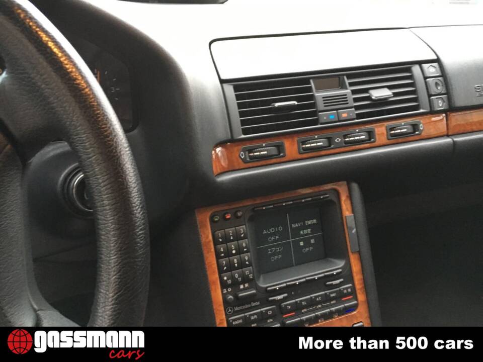 Imagen 6/8 de Mercedes-Benz CL 600 (1998)