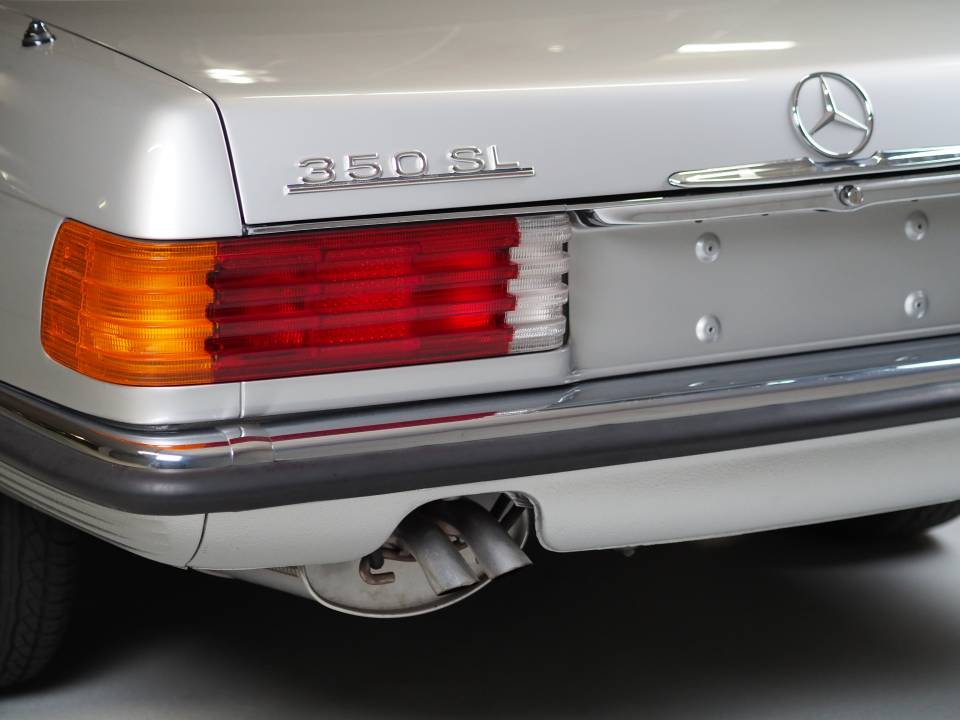 Image 8/21 of Mercedes-Benz 350 SL (1975)