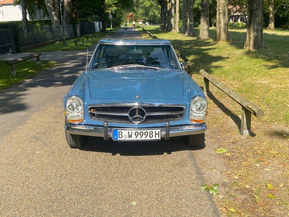 Image 82/83 of Mercedes-Benz 280 SL (1970)