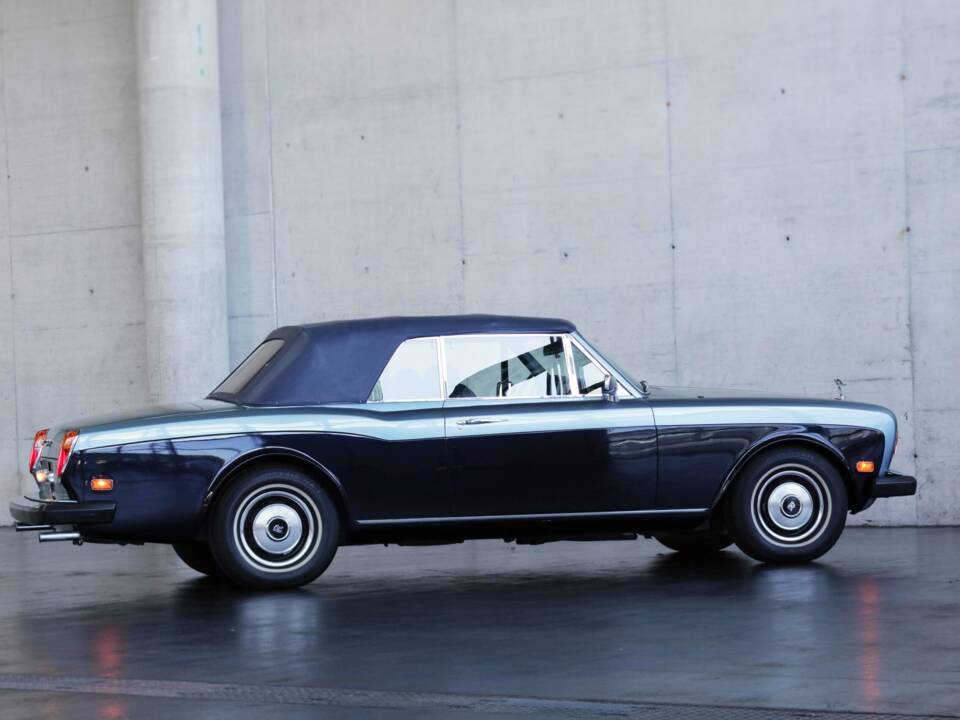 Image 6/48 of Rolls-Royce Corniche I (1980)