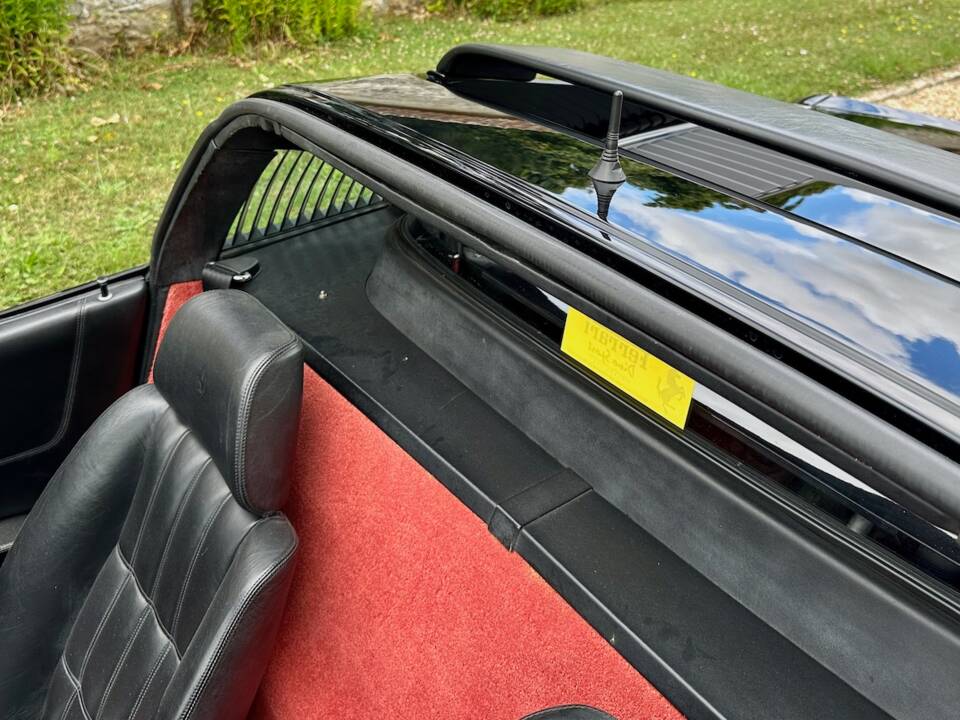 Bild 35/86 von Ferrari 328 GTS (1988)