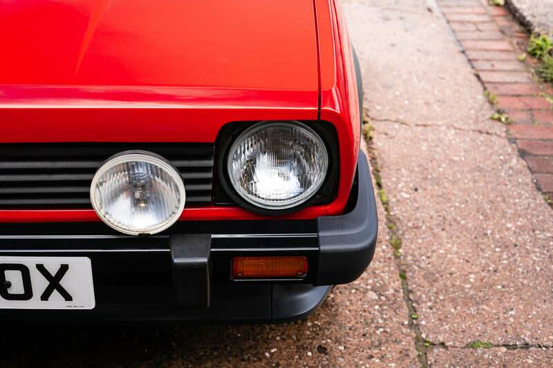 Image 47/50 of Ford Fiesta XR2 (1982)