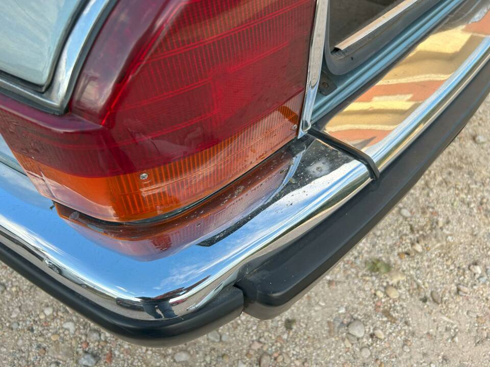 Image 36/38 de Jaguar XJ-S 3.6 (1990)