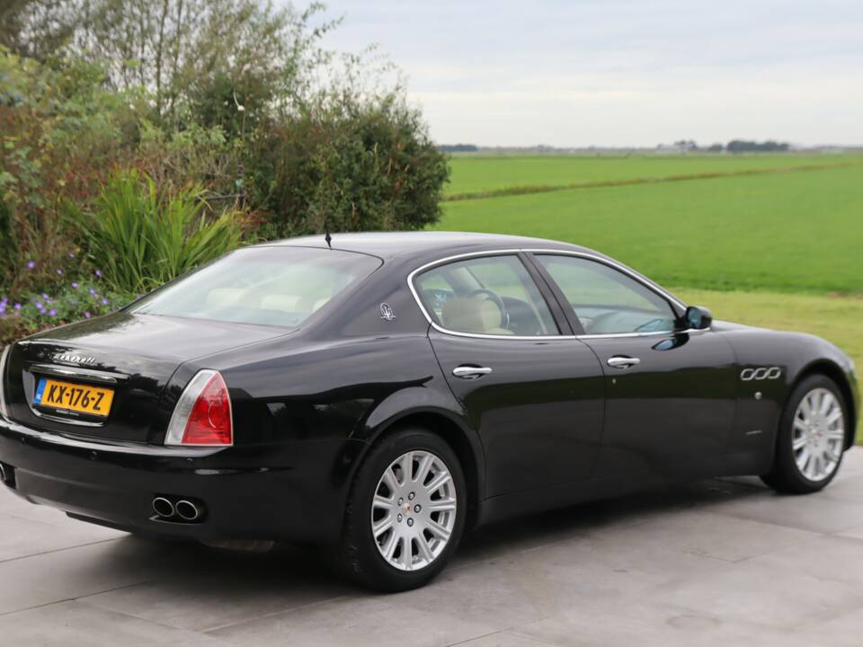 Image 32/50 of Maserati Quattroporte 4.2 (2007)
