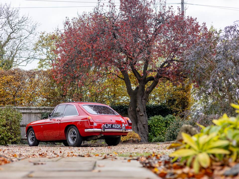 Image 11/39 de MG MGB GT (1972)