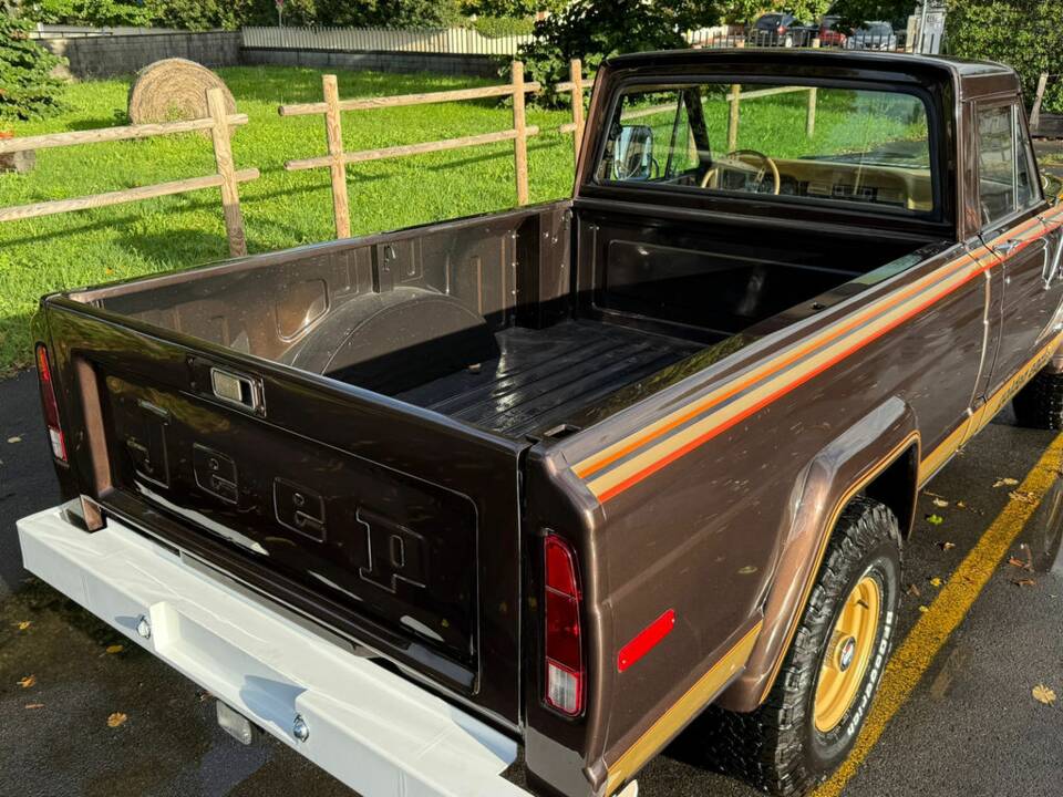 Imagen 3/8 de Jeep J 10 (1977)