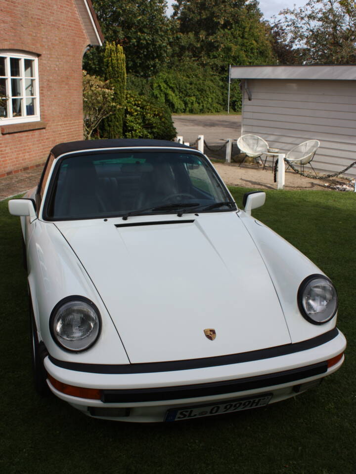 Imagen 4/13 de Porsche 911 Carrera 3.2 (1989)