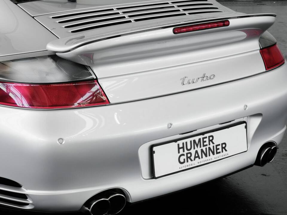 Image 37/49 of Porsche 911 Turbo (2002)
