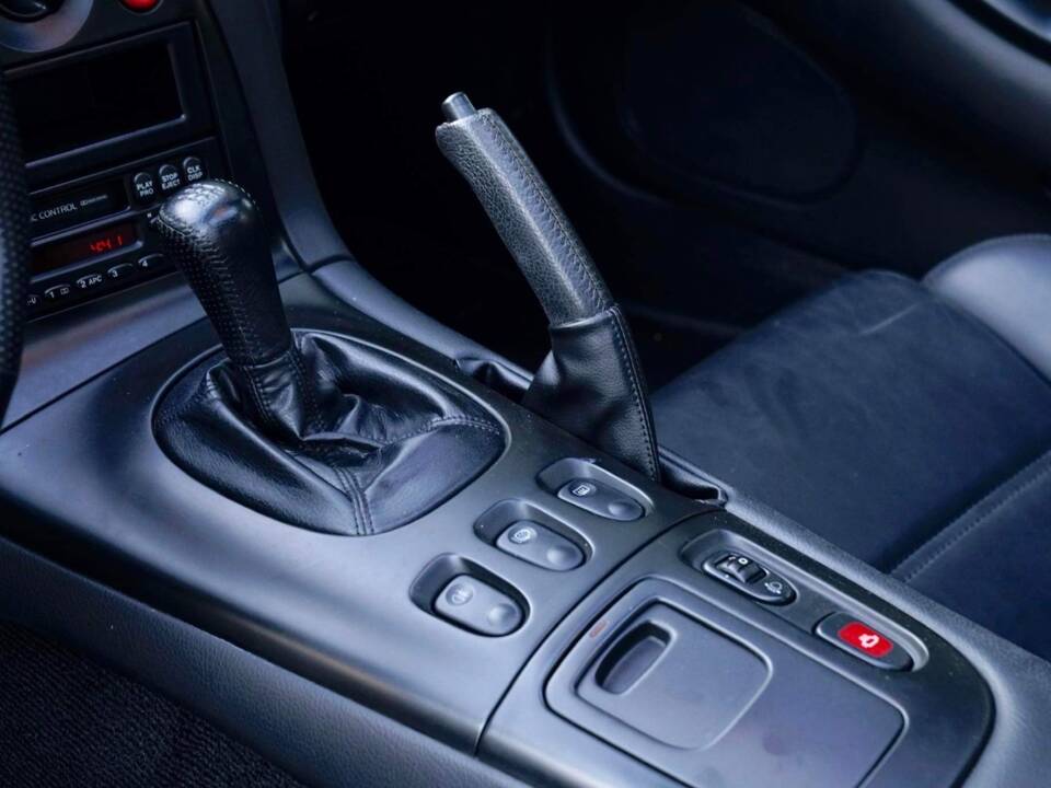 Bild 29/33 von Mazda RX-7 (1993)