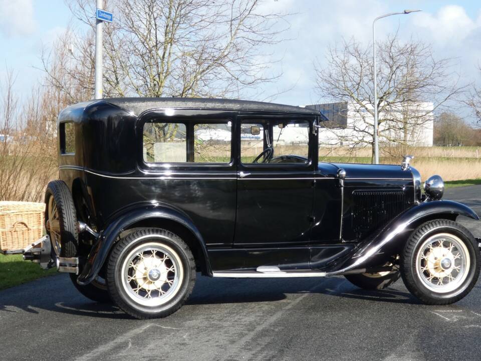 Immagine 5/43 di Ford Model A Tudor Sedan (1931)
