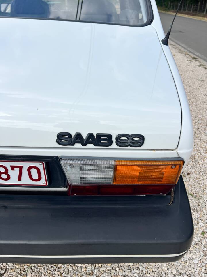 Afbeelding 35/51 van Saab 99 (1983)