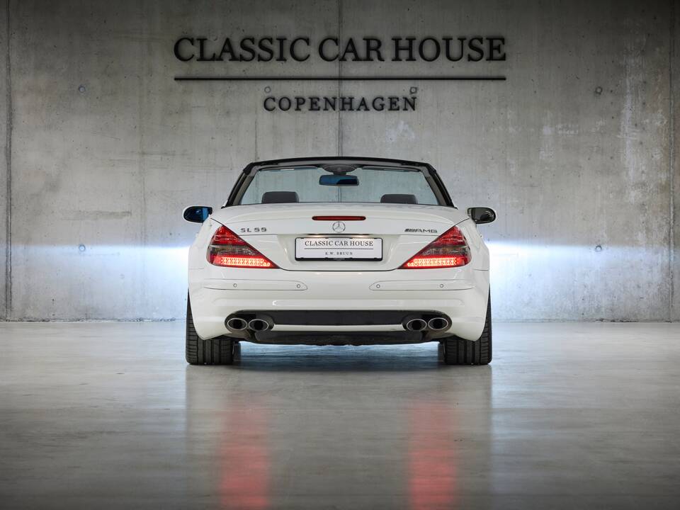 Image 3/99 de Mercedes-Benz SL 55 AMG (2005)