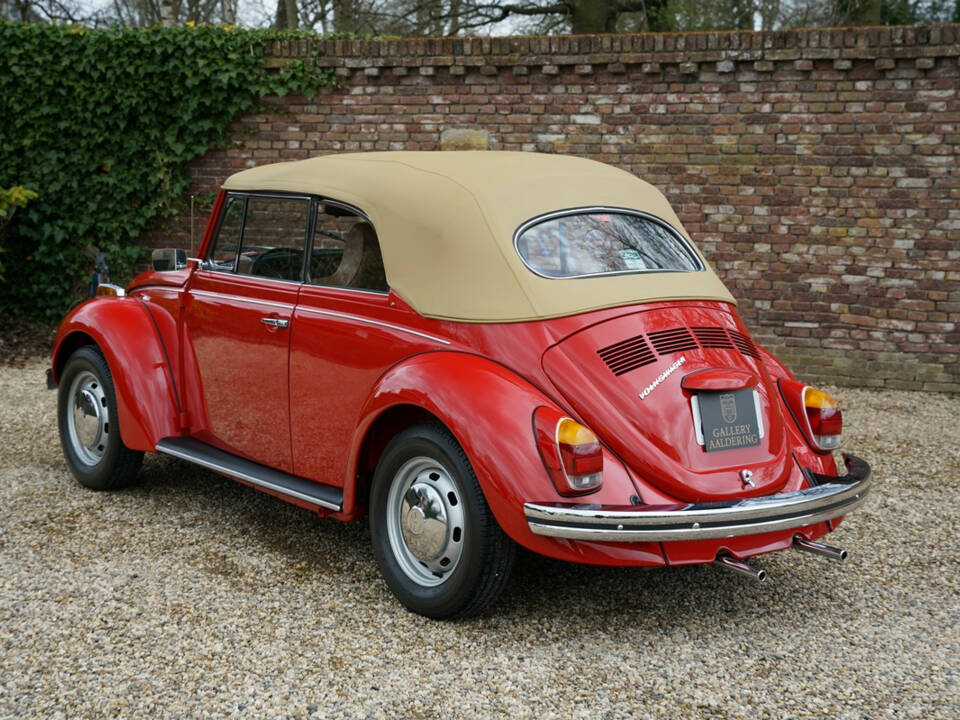 Image 2/50 de Volkswagen Super Beetle (1971)