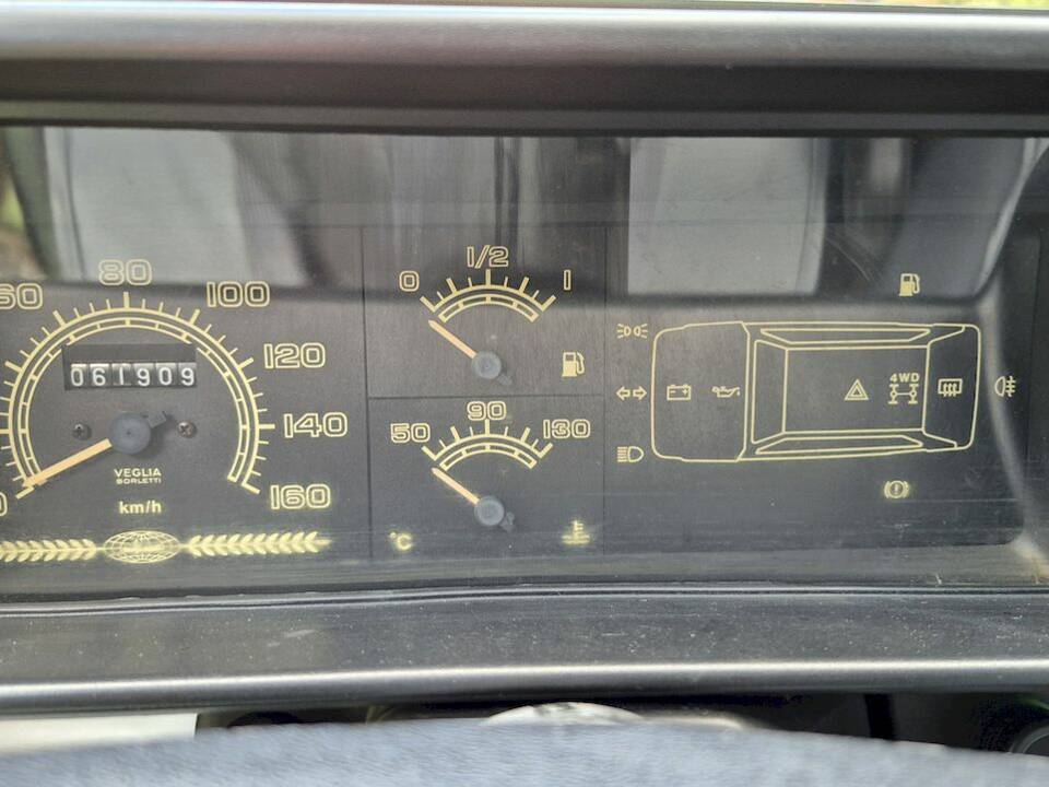Bild 22/37 von FIAT Panda 4x4 1,0 (1989)