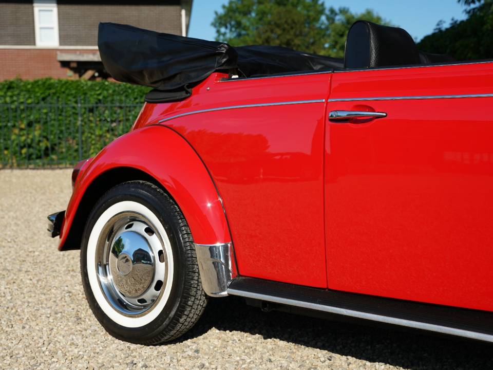 Bild 34/50 von Volkswagen Beetle 1302 (1971)