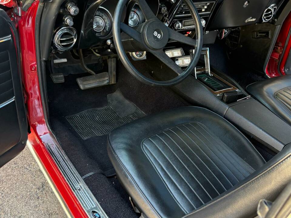 Image 19/19 of Chevrolet Camaro (1968)