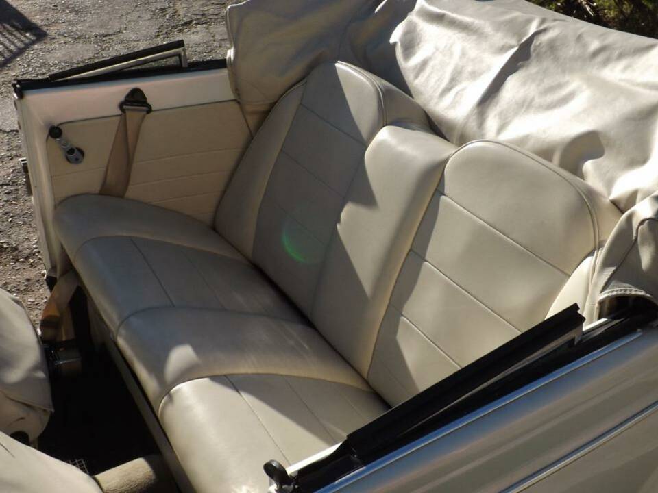 Image 43/50 of Volkswagen Beetle 1303 (1973)