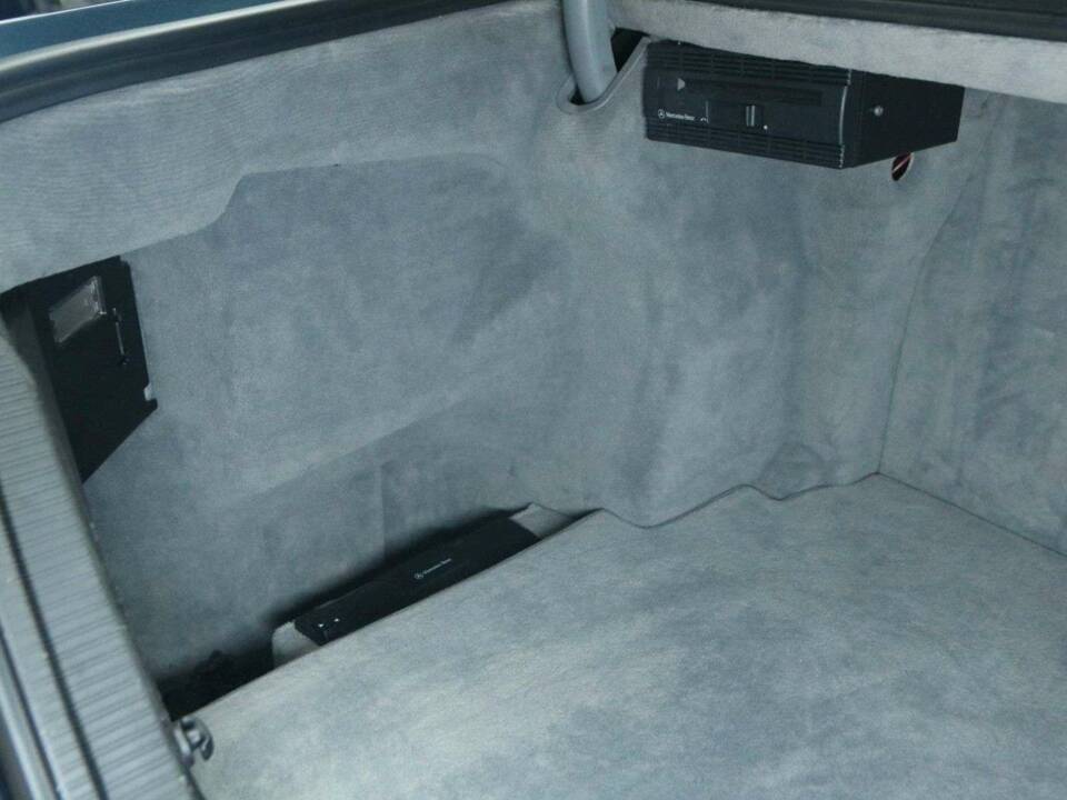 Bild 35/50 von Mercedes-Benz CL 420 (1998)