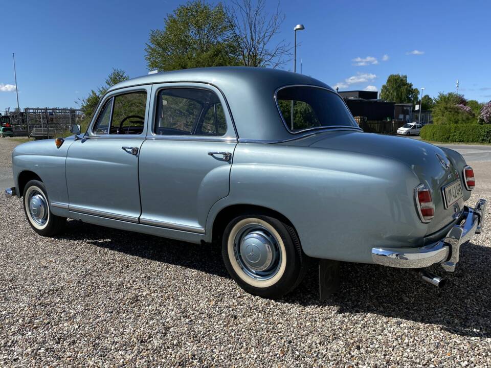 Immagine 8/63 di Mercedes-Benz 190 (1959)