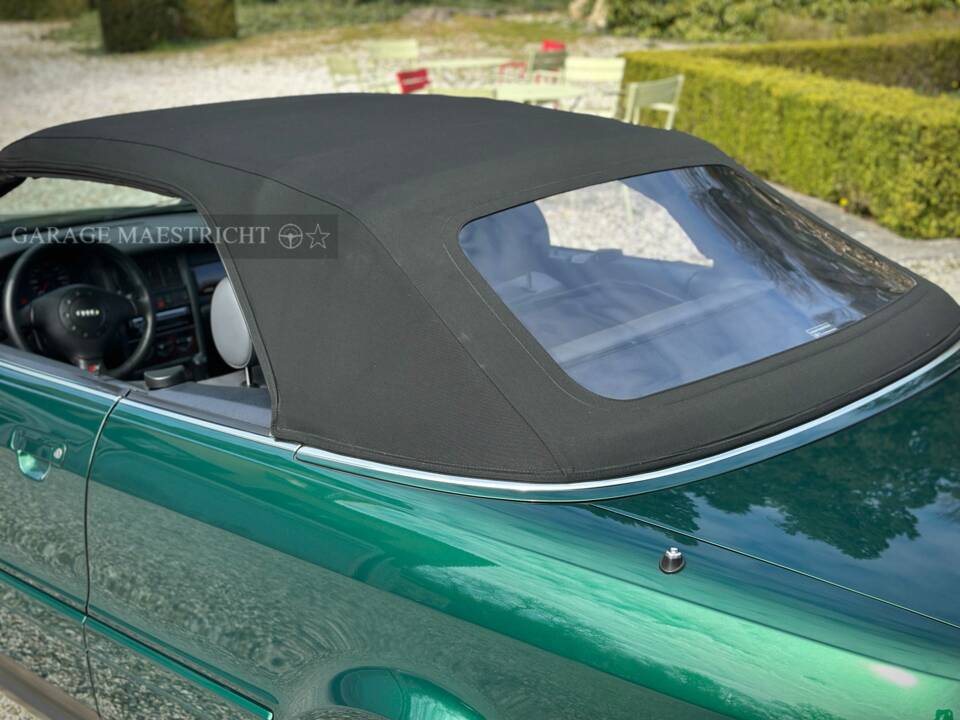 Bild 56/99 von Audi Cabriolet 1.8 5V (1997)