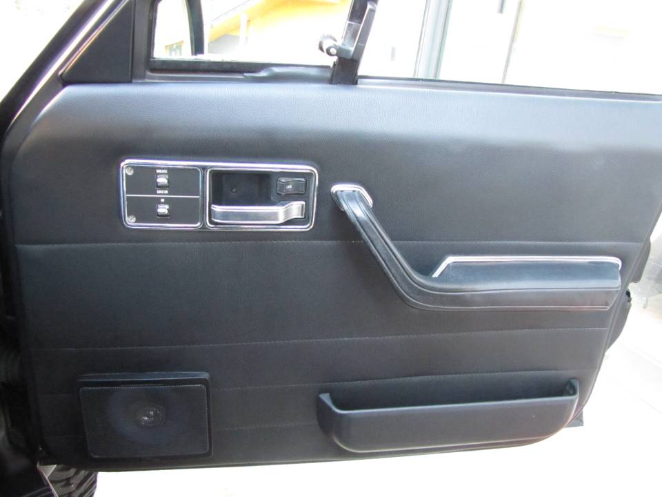 Image 25/30 of Jeep Cherokee (1990)